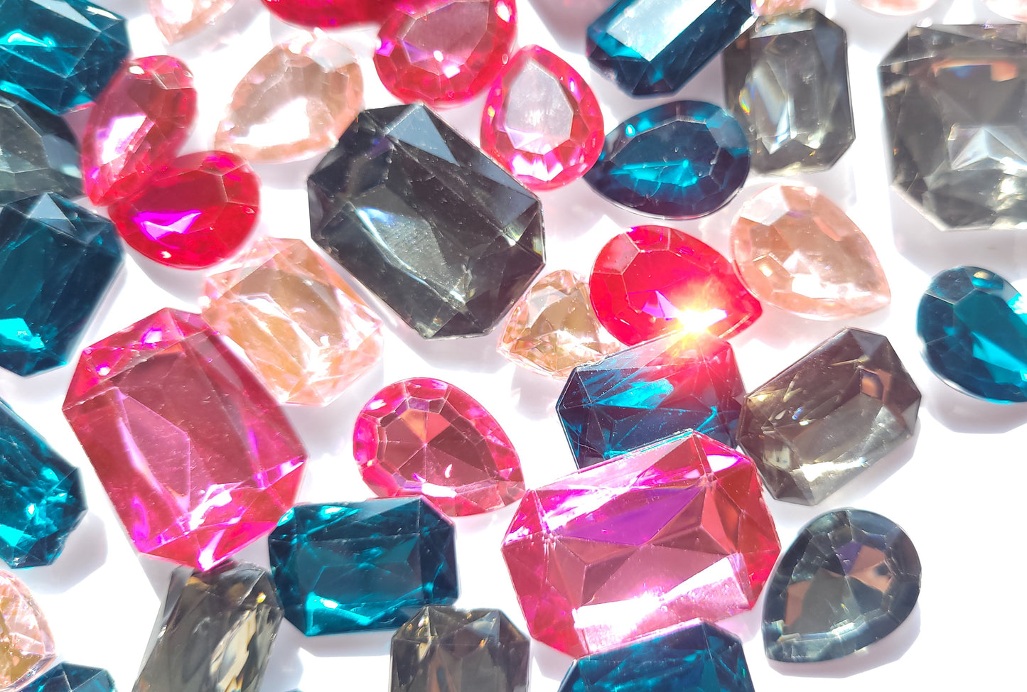 Faceted Bling Cabochon Mix - Teal & Pinks