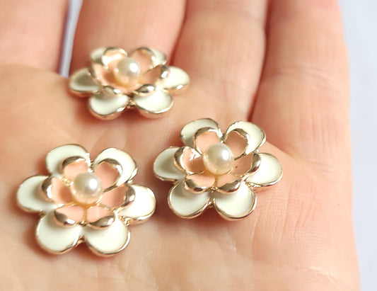 Enamel Flower Cabochon