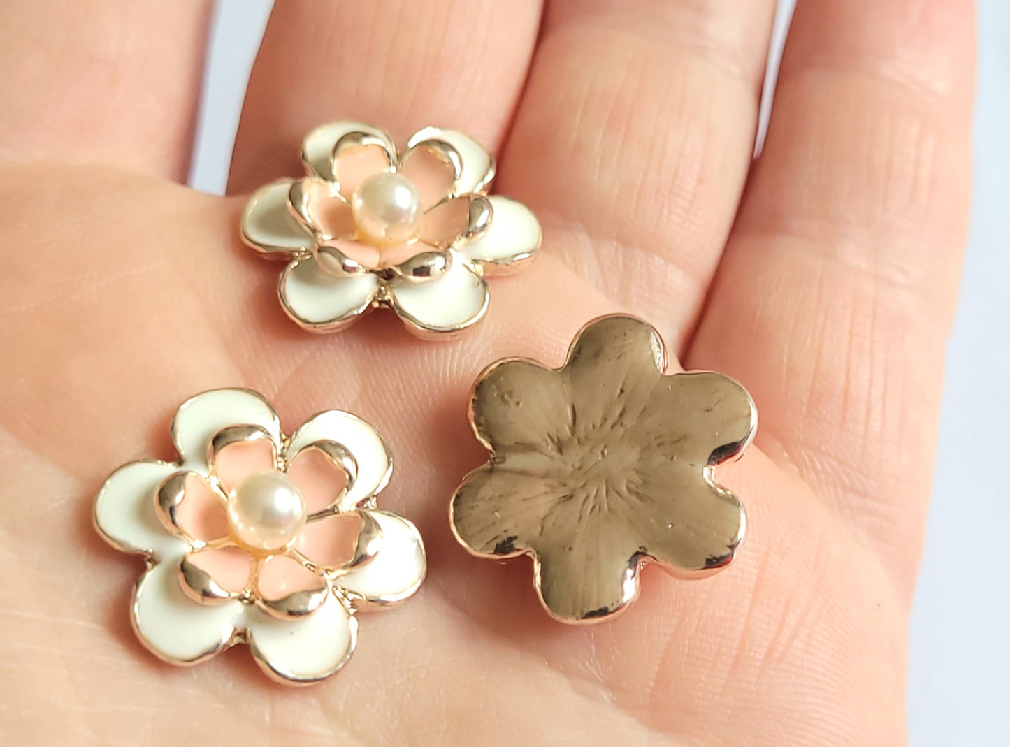 Enamel Flower Cabochon