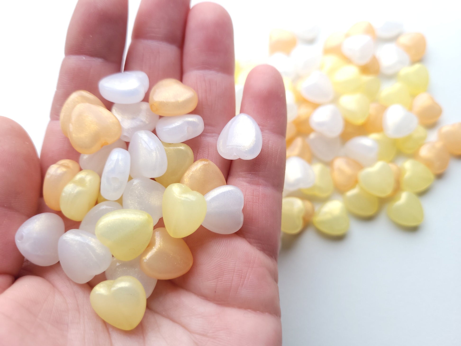 50pc Heart beads , 14mm , glitter pastel sunshine beads , irridescent shimmer beads